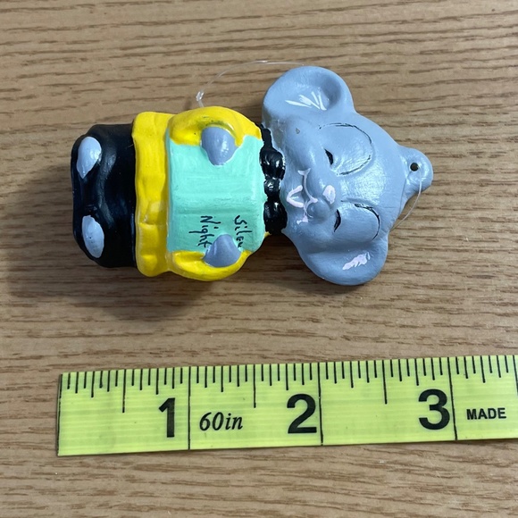 Vintage Ceramic Mouse Christmas Ornament 3.5” Handmade Choir Boy Silent Night - Picture 6 of 7